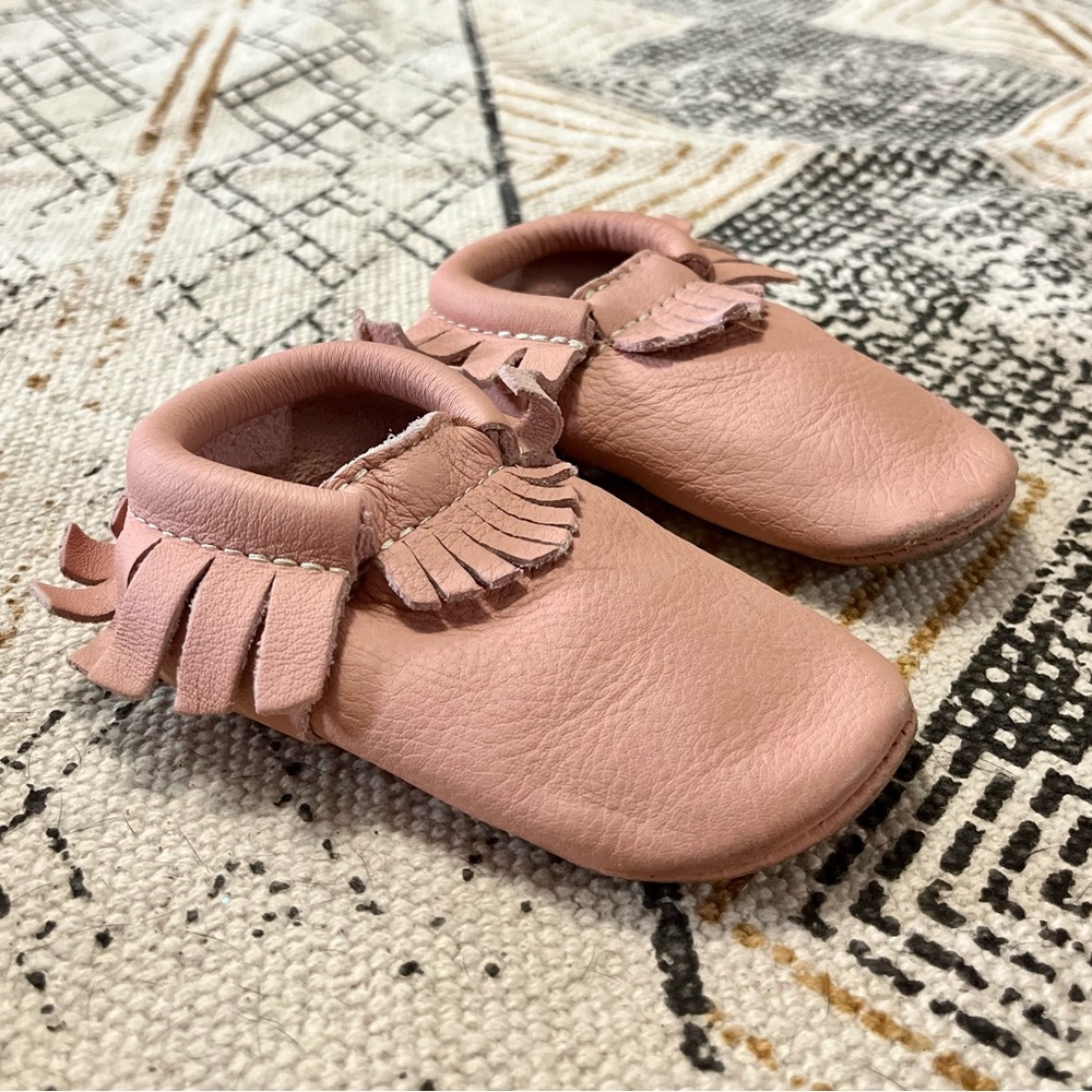 Freshly Picked Blush moccasins